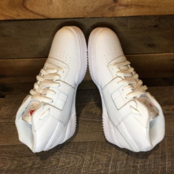 NEW Men’s Reebok Classic Mid OG Sneaker - Picture 8 of 9